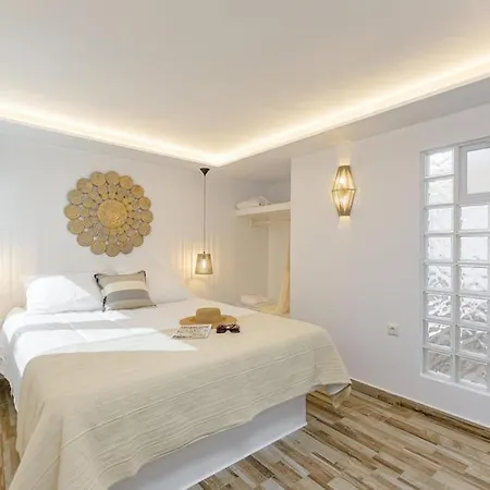 Naxian Nest 2br Near - Semi Basement Апартаменты *