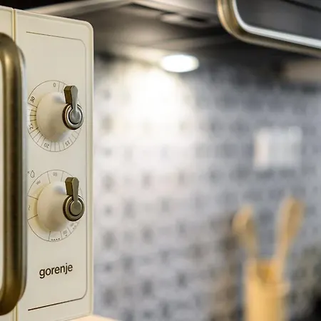 Apartment Naxian Nest 2br Near - Semi Basement *