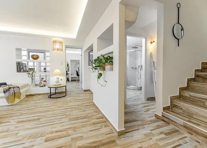 アパート Naxian Nest 2br Near - Semi Basement Naxos City