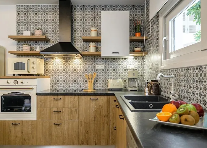 Apartment Naxian Nest 2br Near - Semi Basement