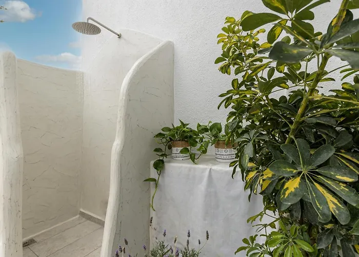 アパート Naxian Nest 2br Near - Semi Basement Naxos City